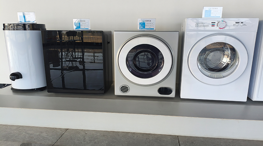 小型烘干機(jī)前排風(fēng)設(shè)計(jì)：以靈活安裝與高效體驗(yàn)贏(yíng)得市場(chǎng)青睞